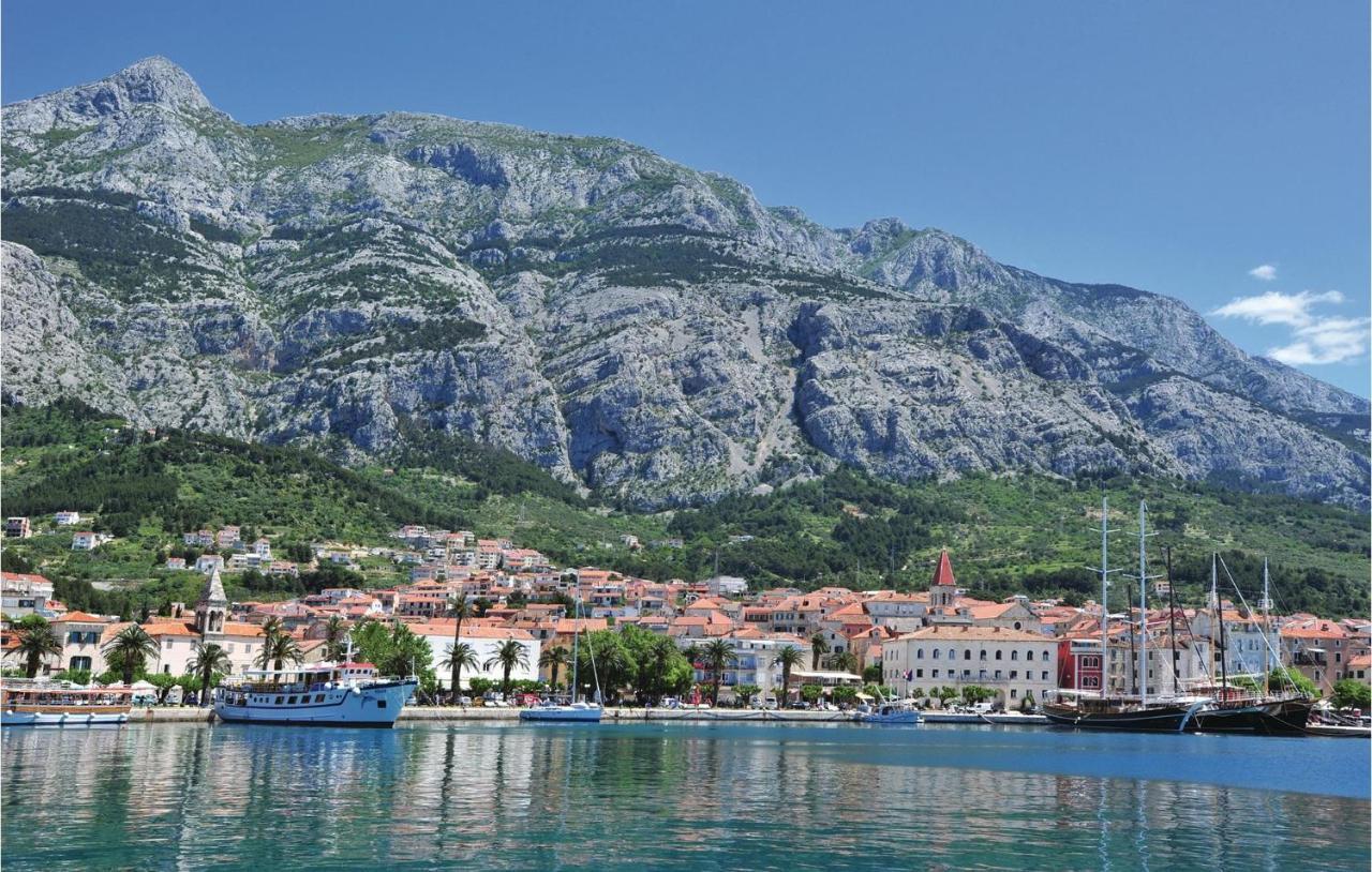Nice Apartment In Makarska With Wifi Exterior foto